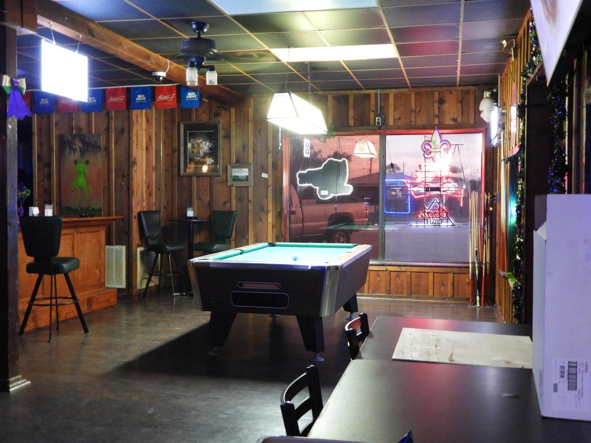 Gators Inn On The Bayou Larose Exterior photo