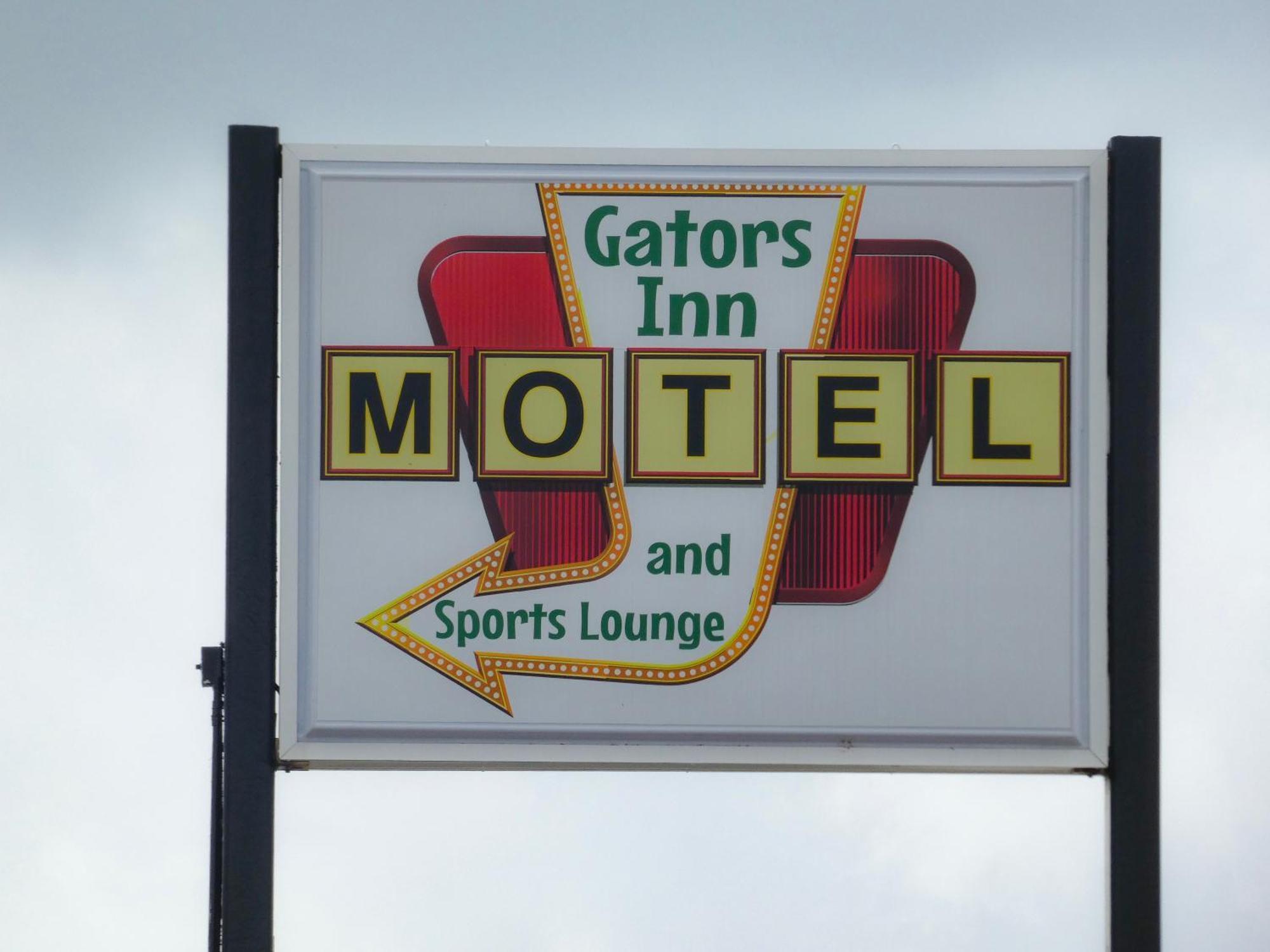 Gators Inn On The Bayou Larose Exterior photo